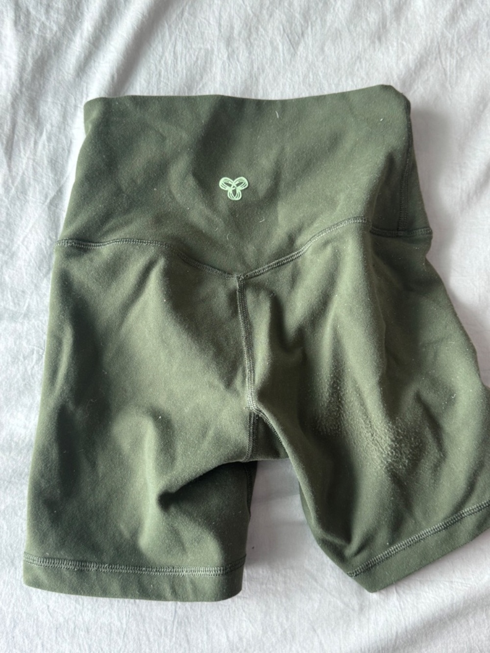 TNA Action biker shorts cheeky hi-rise 5" shorts OLIVE GREEN